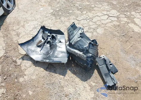 2019 Toyota Sienna Le 8 Passenger z USA, uszkodzony, nr VIN 5TDKZ3DC4KS967778